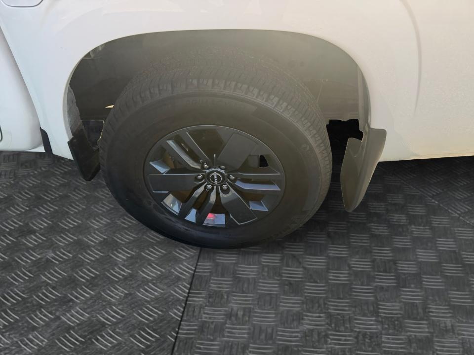 Used 2025 Nissan Frontier Truck