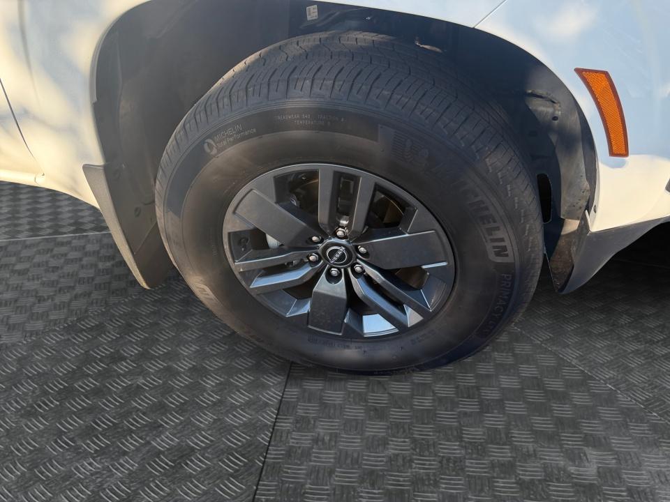 Used 2025 Nissan Frontier Truck