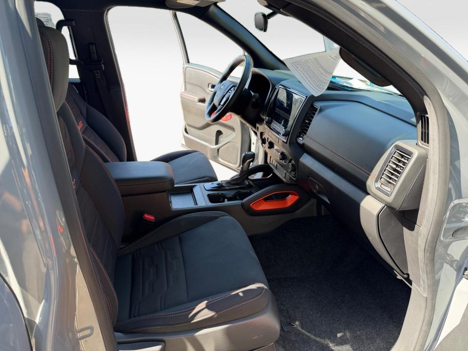 Used 2023 Nissan Frontier Truck