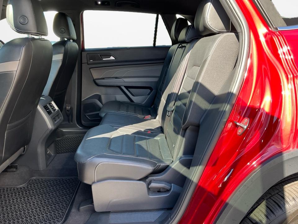 Used 2022 Volkswagen Atlas Cross Sport SUV