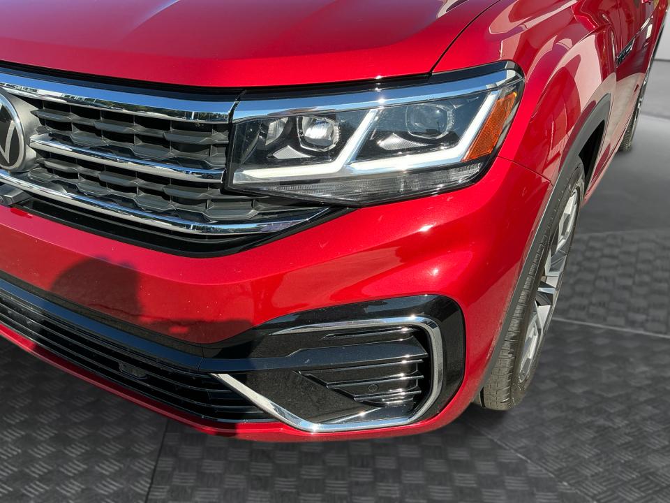 Used 2022 Volkswagen Atlas Cross Sport SUV
