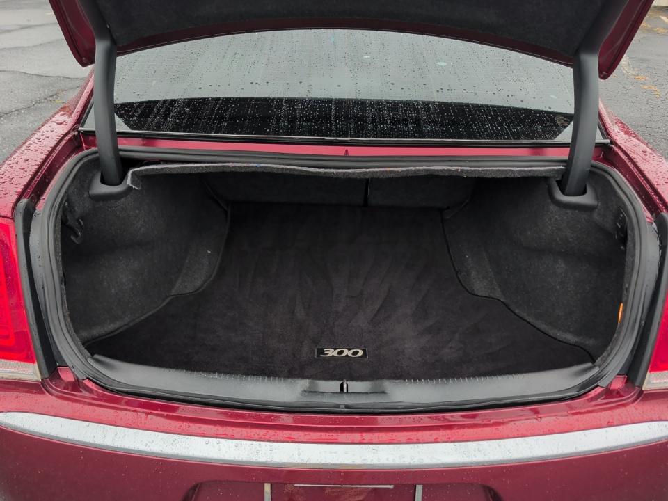 Used 2017 Chrysler 300C Sedan