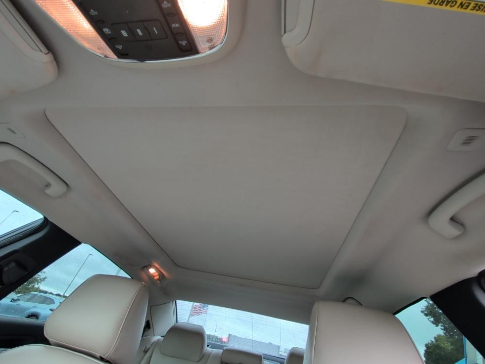 Used 2017 Chrysler 300C Sedan