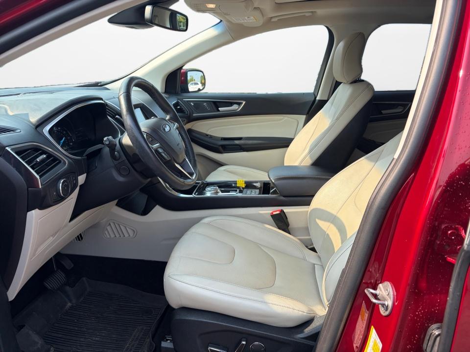 Used 2019 Ford Edge SUV