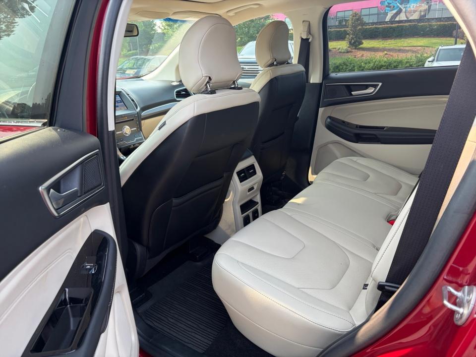 Used 2019 Ford Edge SUV