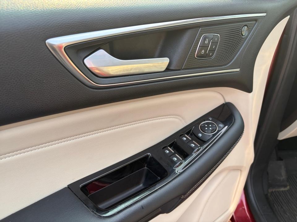 Used 2019 Ford Edge SUV