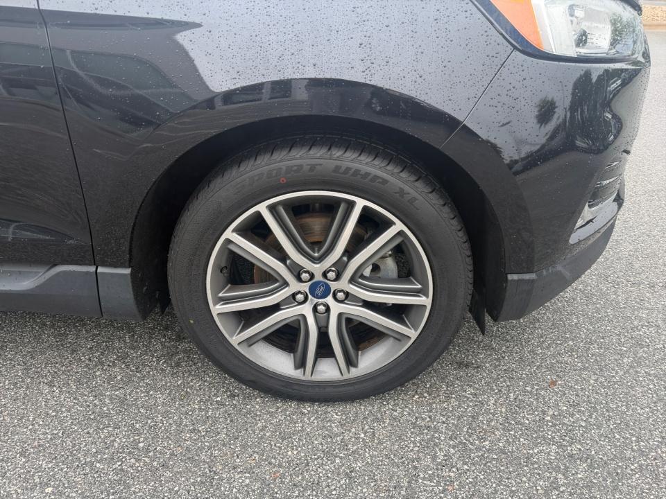 Used 2019 Ford Edge SUV