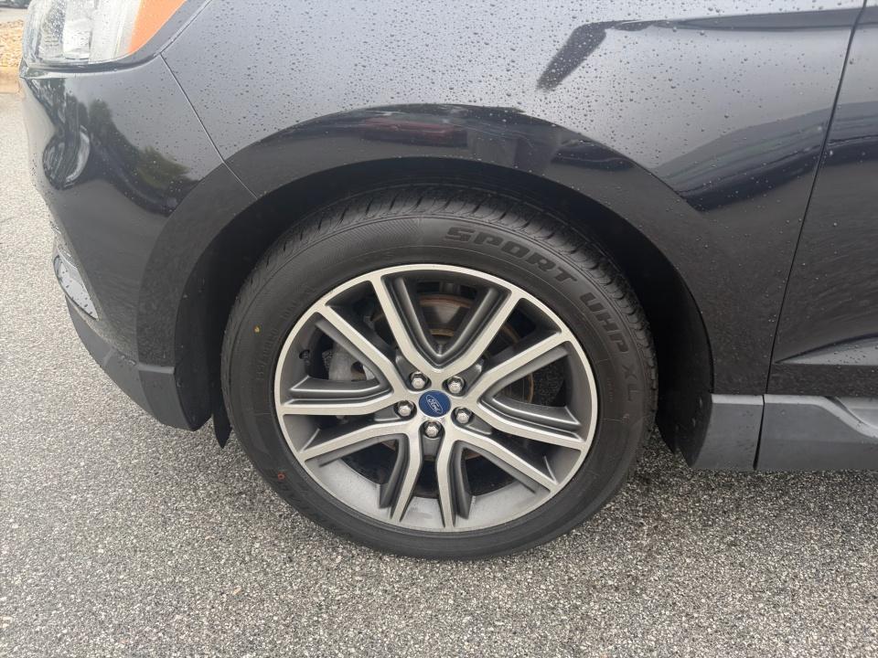 Used 2019 Ford Edge SUV