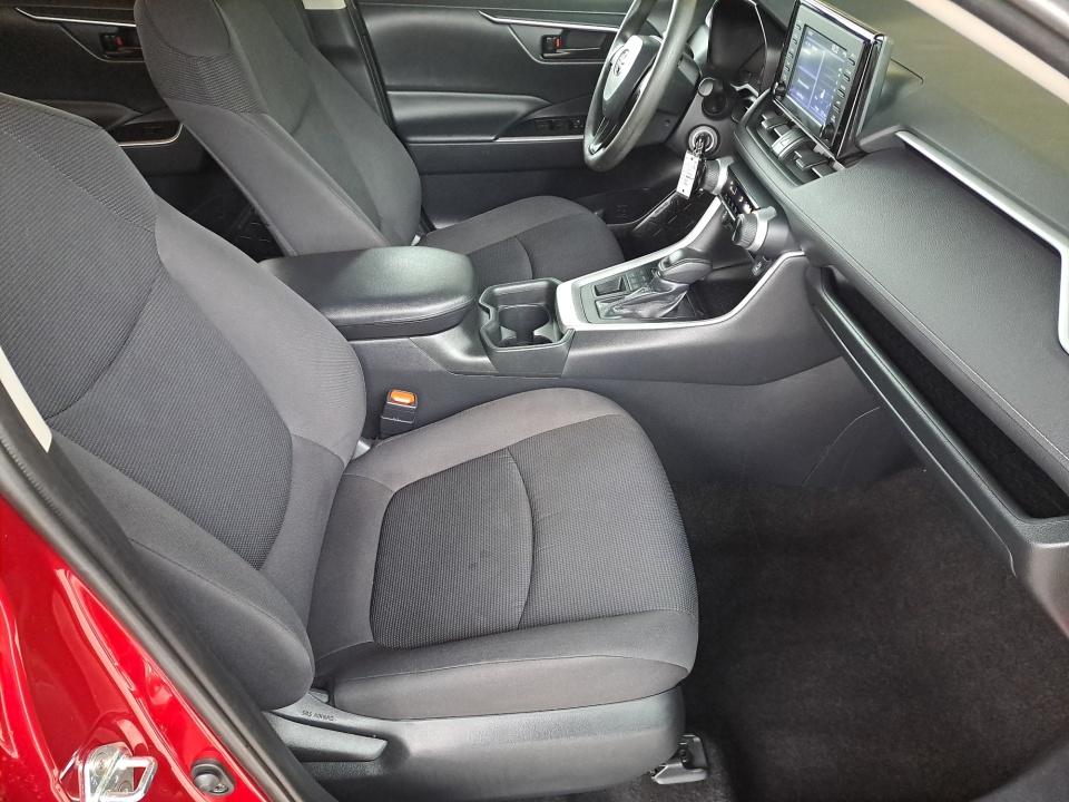 Used 2019 Toyota RAV4 SUV