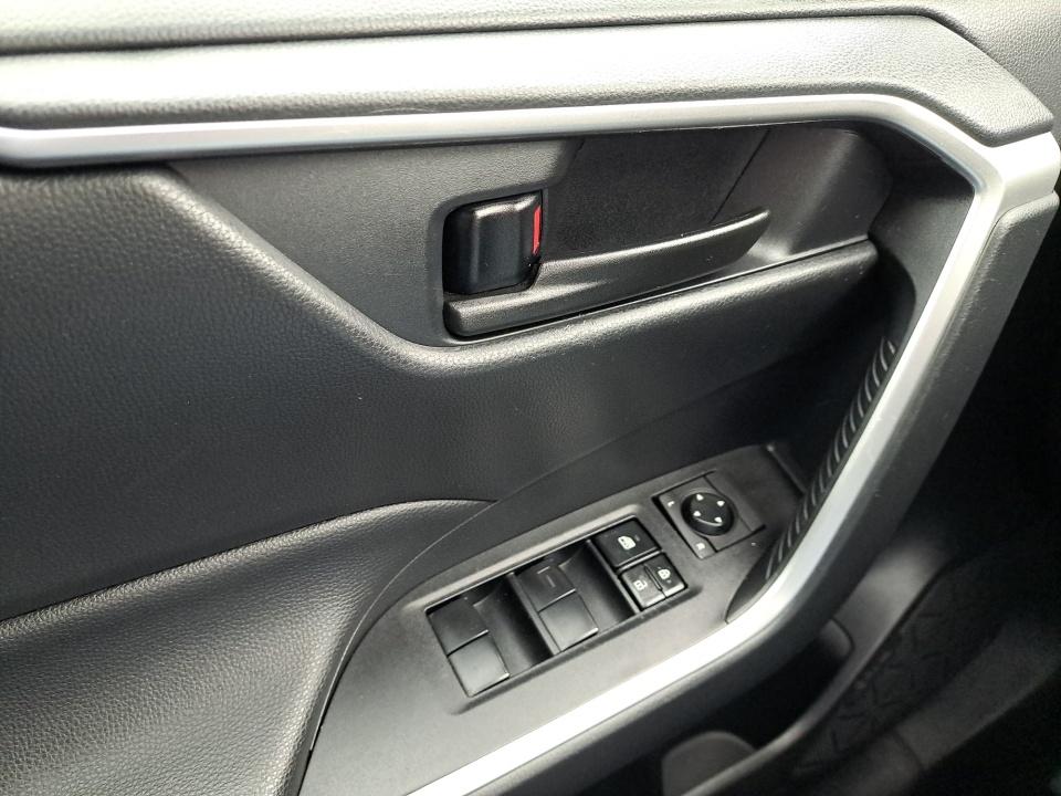 Used 2019 Toyota RAV4 SUV