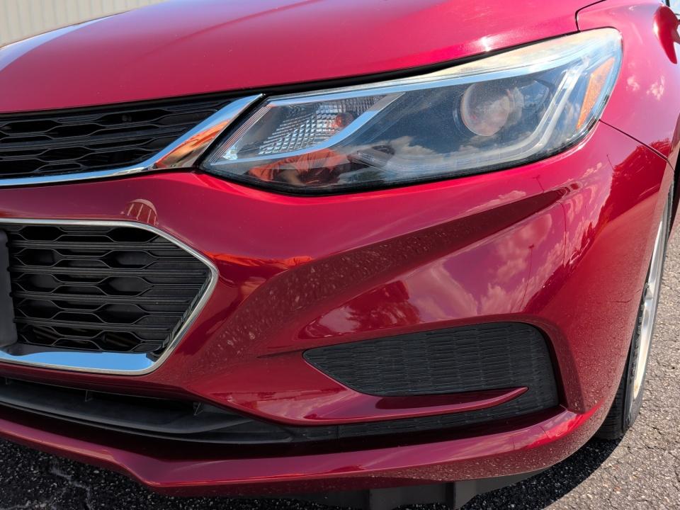 Used 2018 Chevrolet Cruze Hatchback