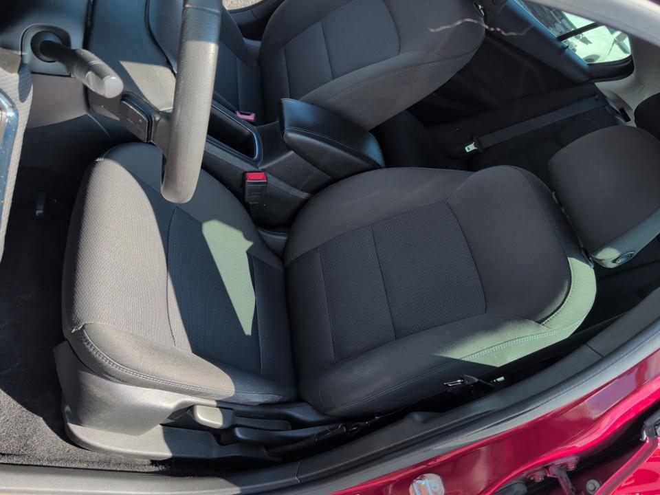Used 2018 Chevrolet Cruze Hatchback