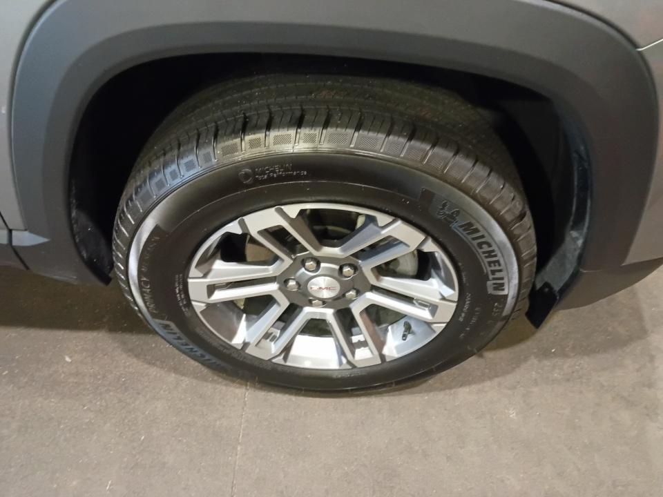 Used 2026 GMC Terrain SUV