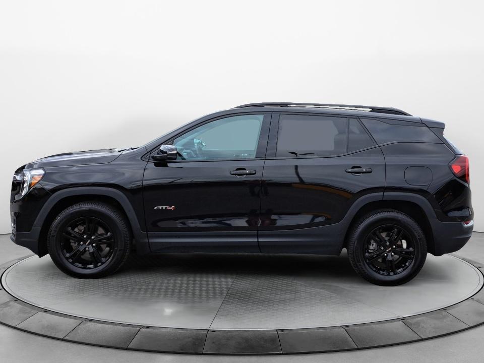 Used 2024 GMC Terrain SUV