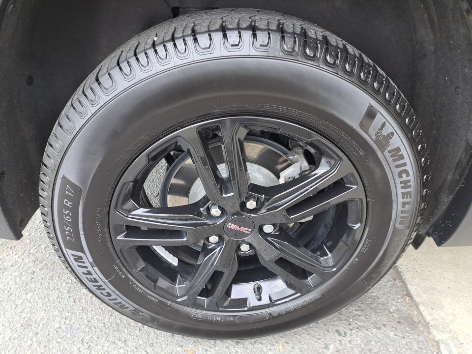 Used 2024 GMC Terrain SUV
