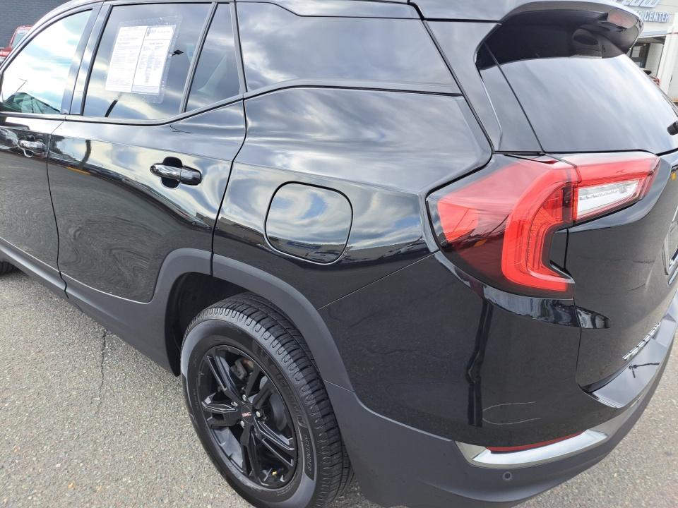 Used 2024 GMC Terrain SUV