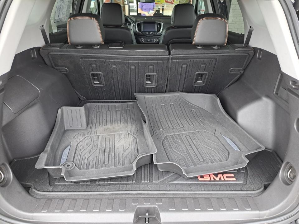 Used 2024 GMC Terrain SUV