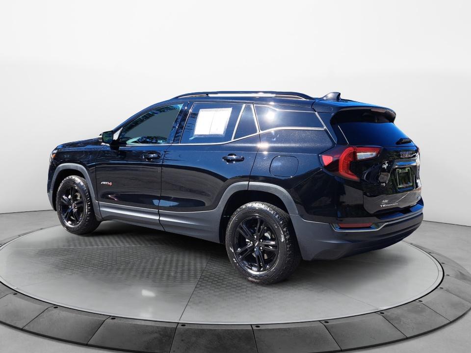 Used 2024 GMC Terrain SUV