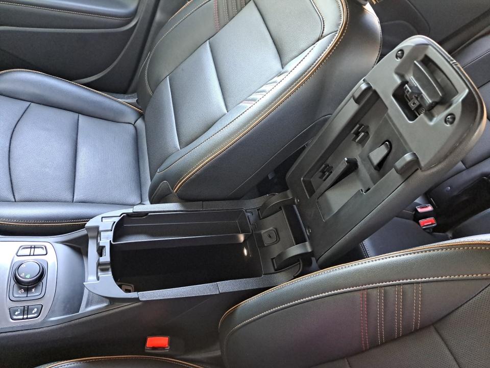 Used 2024 GMC Terrain SUV