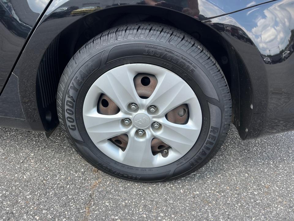 Used 2017 Kia Forte Sedan
