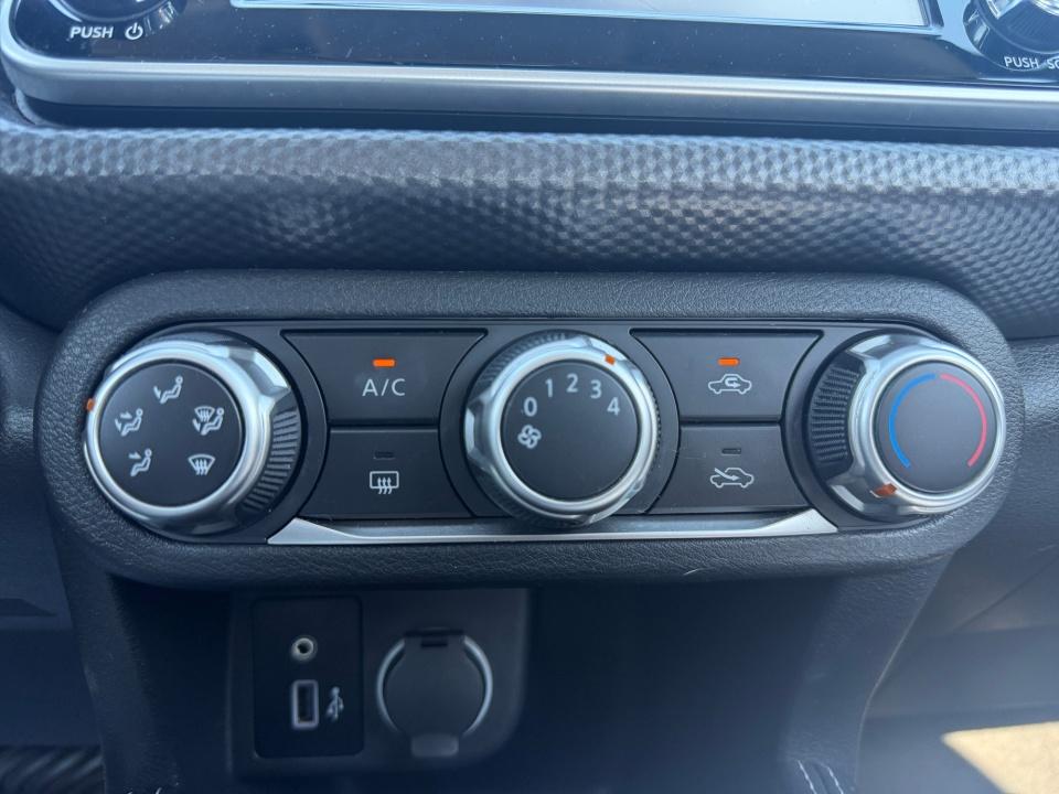 Used 2018 Nissan Kicks SUV