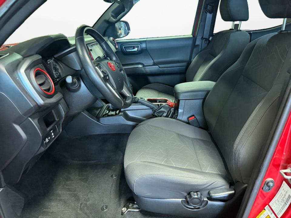 Used 2016 Toyota Tacoma Truck