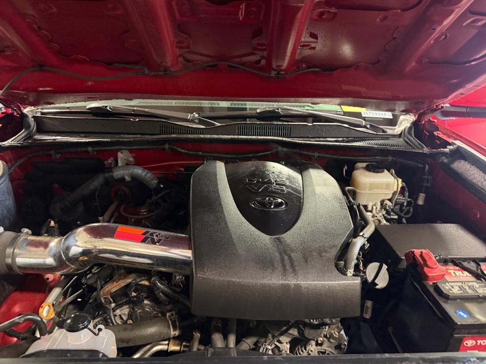 Used 2016 Toyota Tacoma Truck