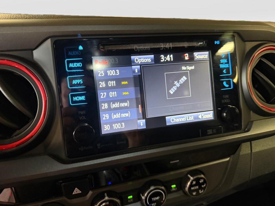 Used 2016 Toyota Tacoma Truck