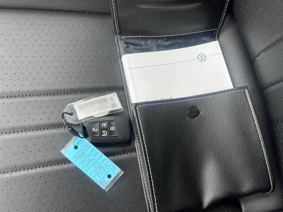 Used 2024 Volkswagen Tiguan SUV