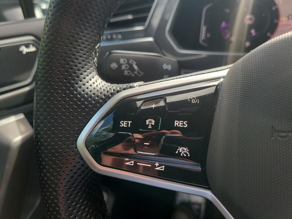 Used 2022 Volkswagen Tiguan SUV