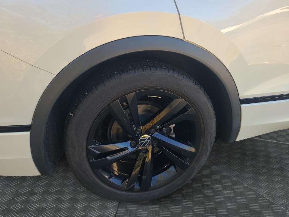 Used 2024 Volkswagen Tiguan SUV