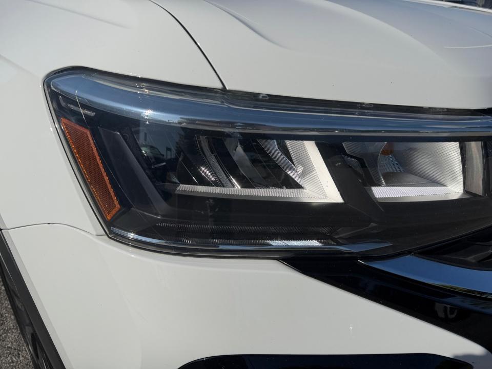 Used 2022 Volkswagen Taos SUV