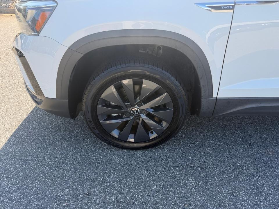 Used 2022 Volkswagen Taos SUV