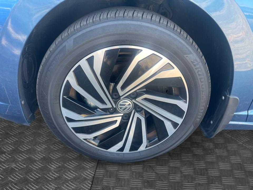 Used 2021 Volkswagen Jetta Sedan
