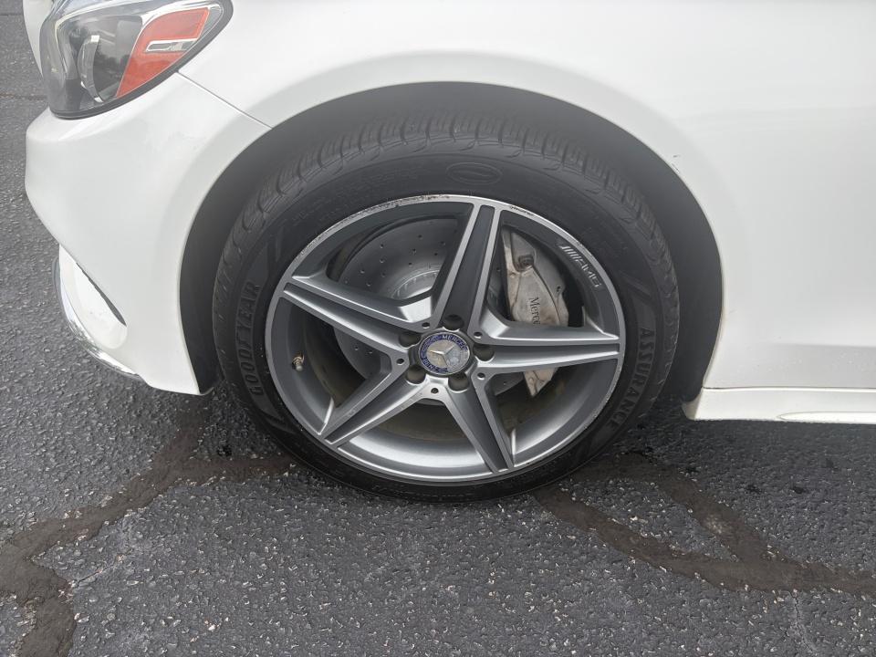 Used 2015 Mercedes-benz C 300 Sedan