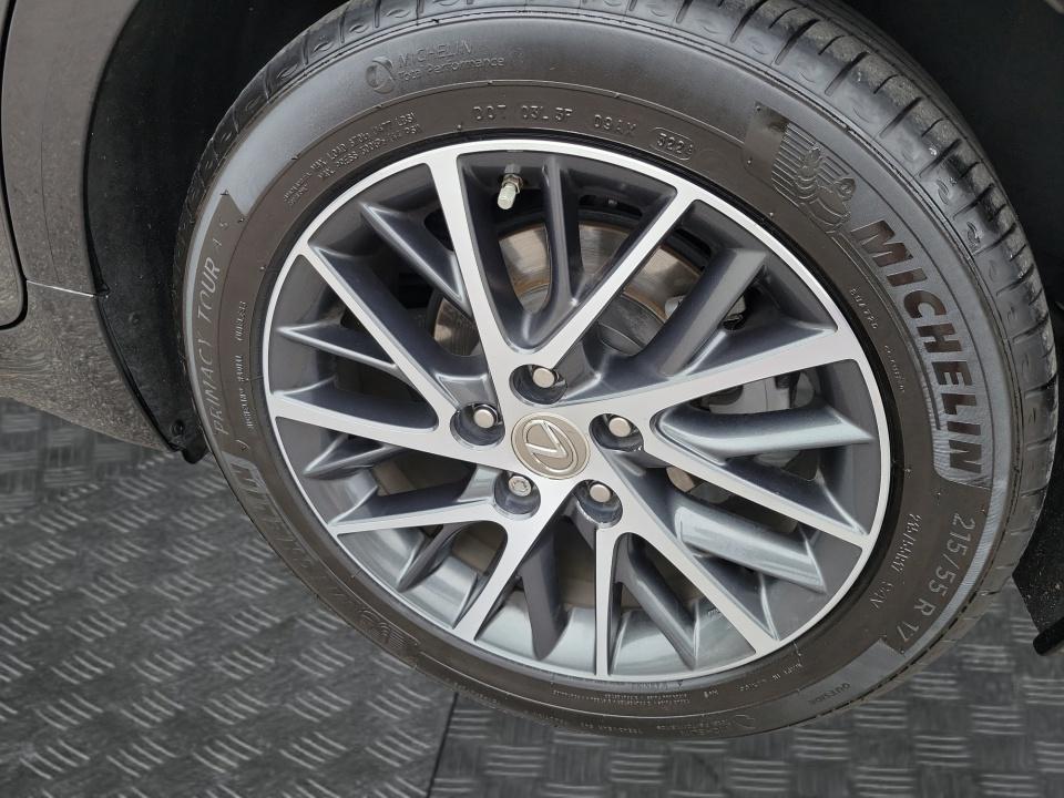 Used 2017 Lexus ES 350 Sedan