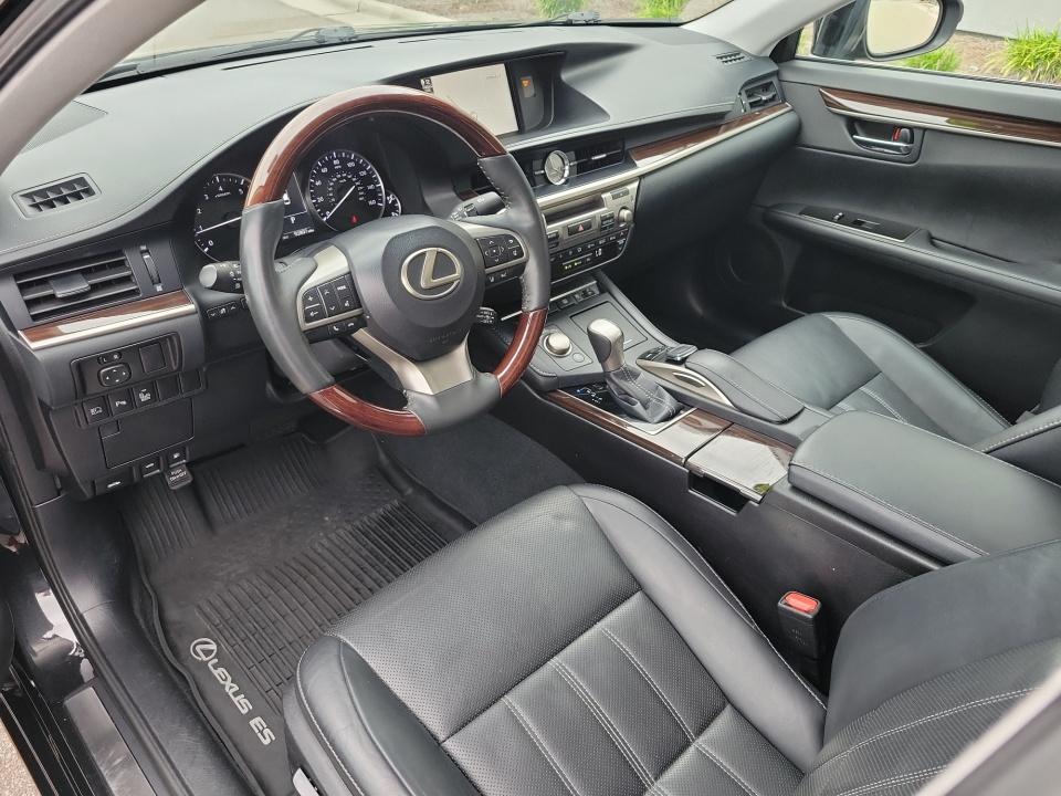 Used 2017 Lexus ES 350 Sedan