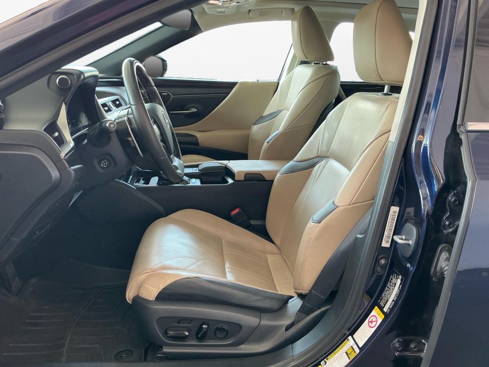 Used 2019 Lexus ES 350 Sedan