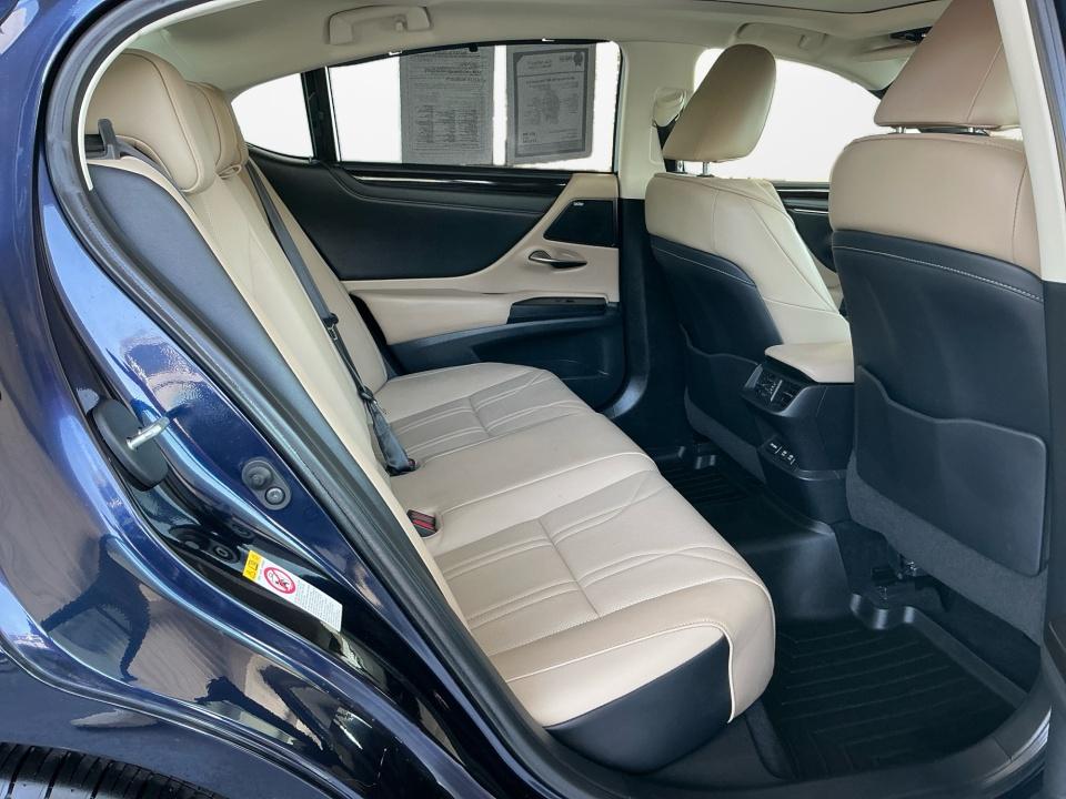 Used 2019 Lexus ES 350 Sedan