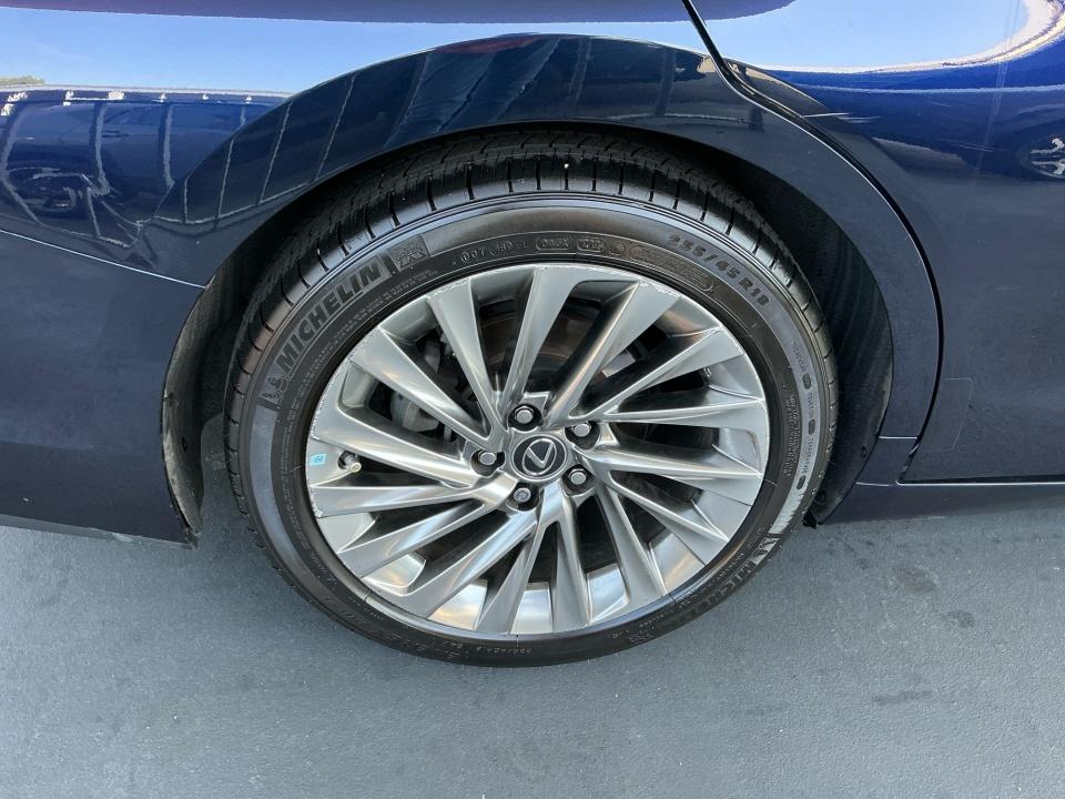 Used 2019 Lexus ES 350 Sedan