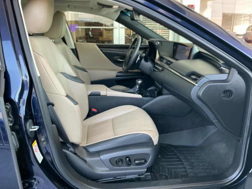 Used 2019 Lexus ES 350 Sedan