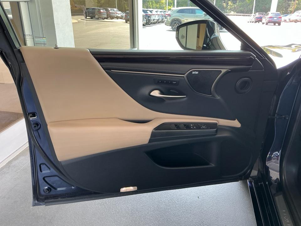 Used 2019 Lexus ES 350 Sedan