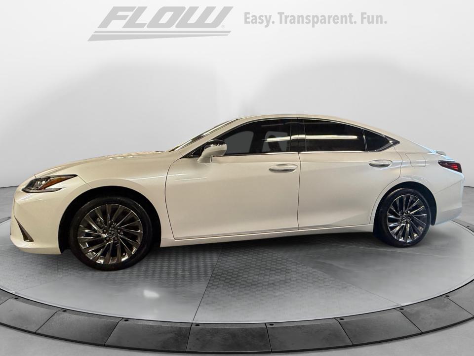 Used 2025 Lexus ES 300h Sedan