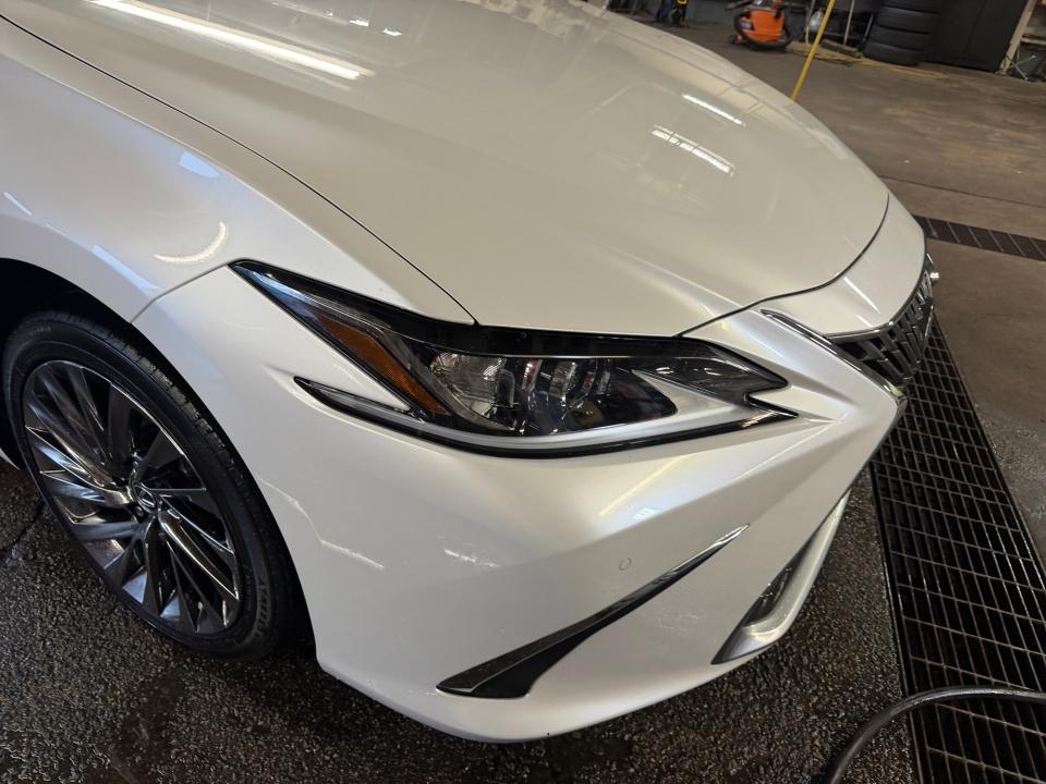 Used 2025 Lexus ES 300h Sedan
