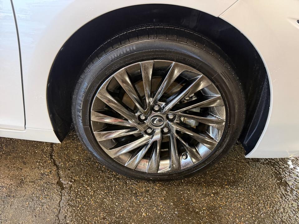 Used 2025 Lexus ES 300h Sedan