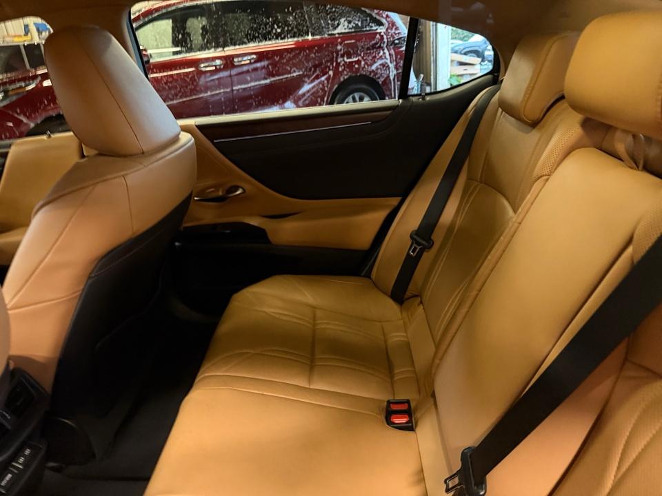 Used 2025 Lexus ES 300h Sedan