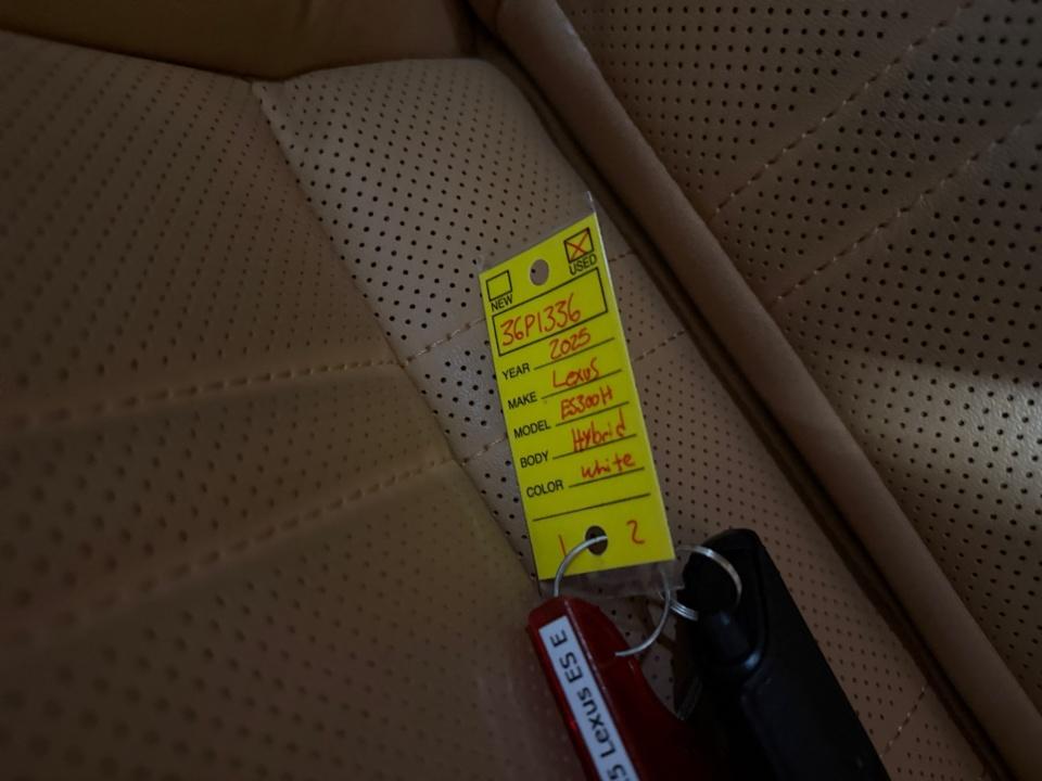Used 2025 Lexus ES 300h Sedan