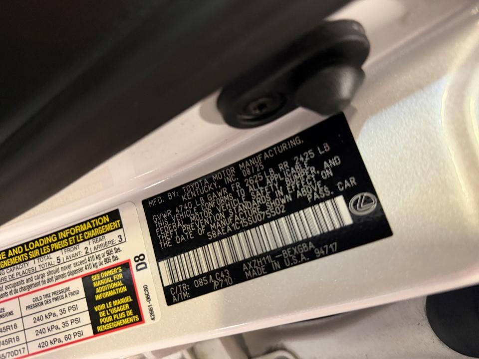 Used 2025 Lexus ES 300h Sedan