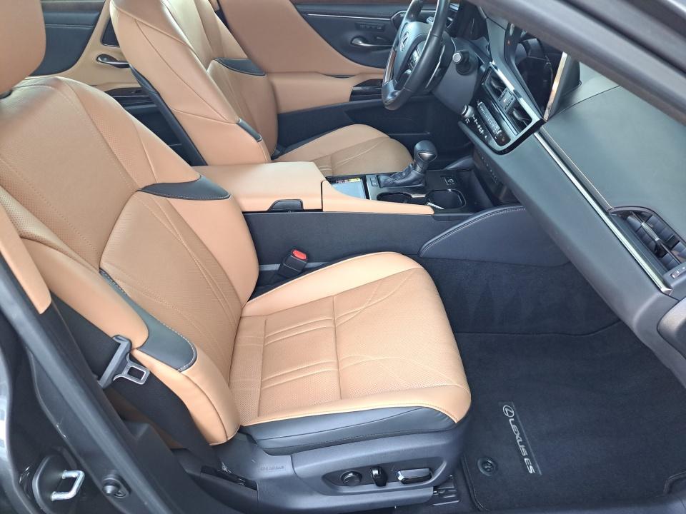 Used 2023 Lexus ES 300h Sedan