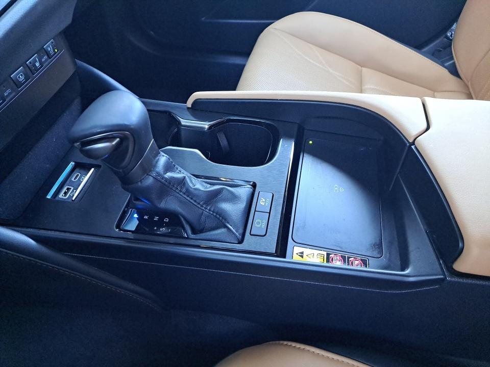 Used 2023 Lexus ES 300h Sedan